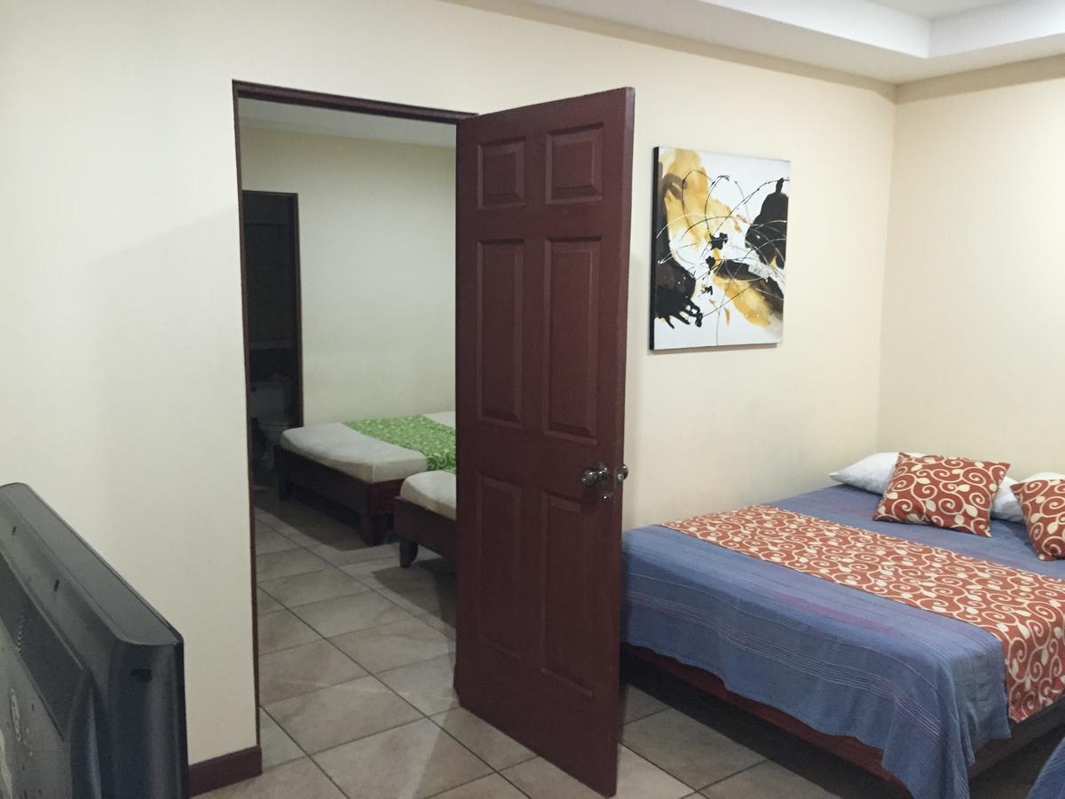 Monte Campana Jaco Hotel Bilik gambar